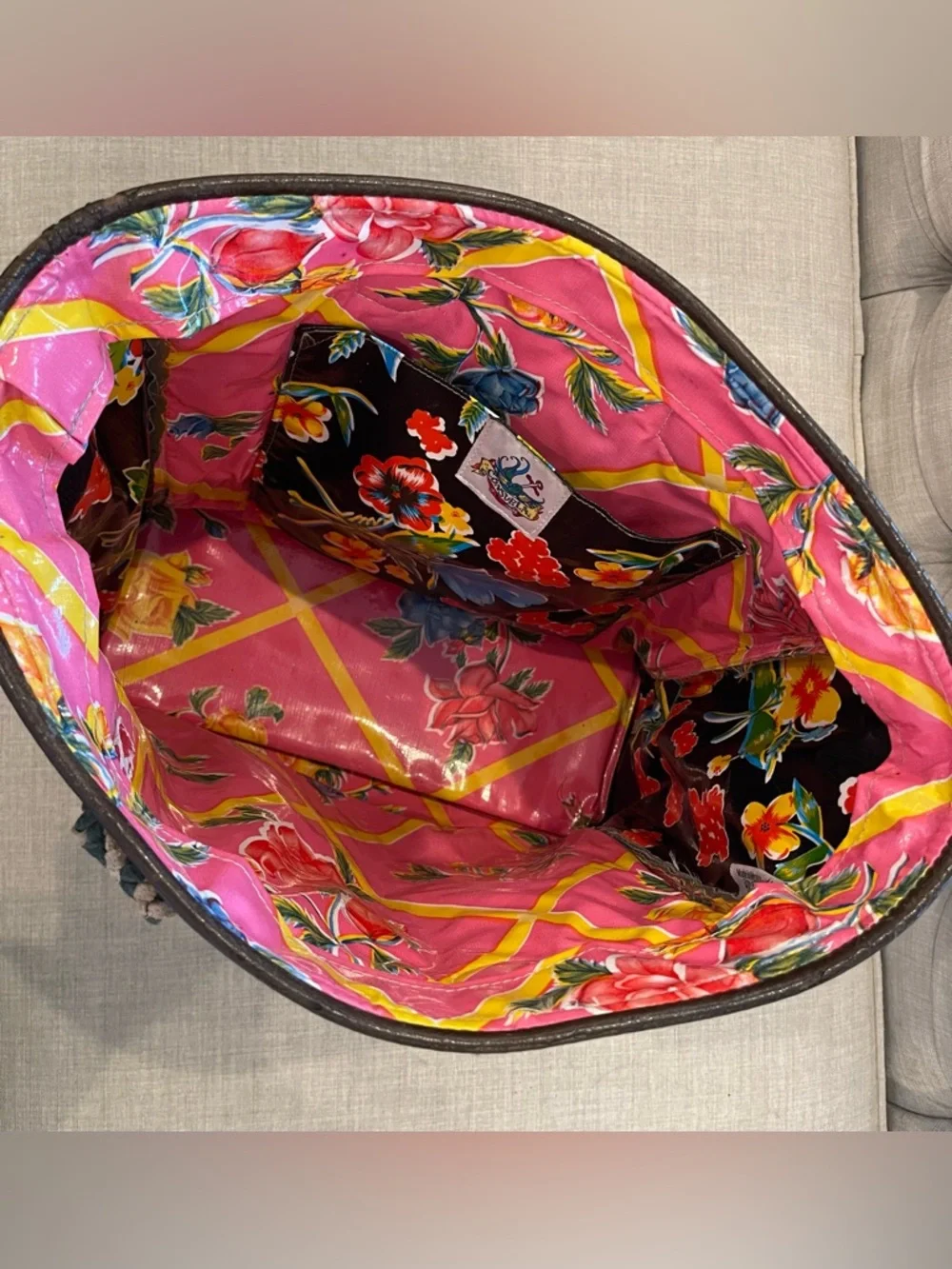 Consuela Classic Tote black patent quilted shiny floral colorful braided leather - Picture 11 of 14